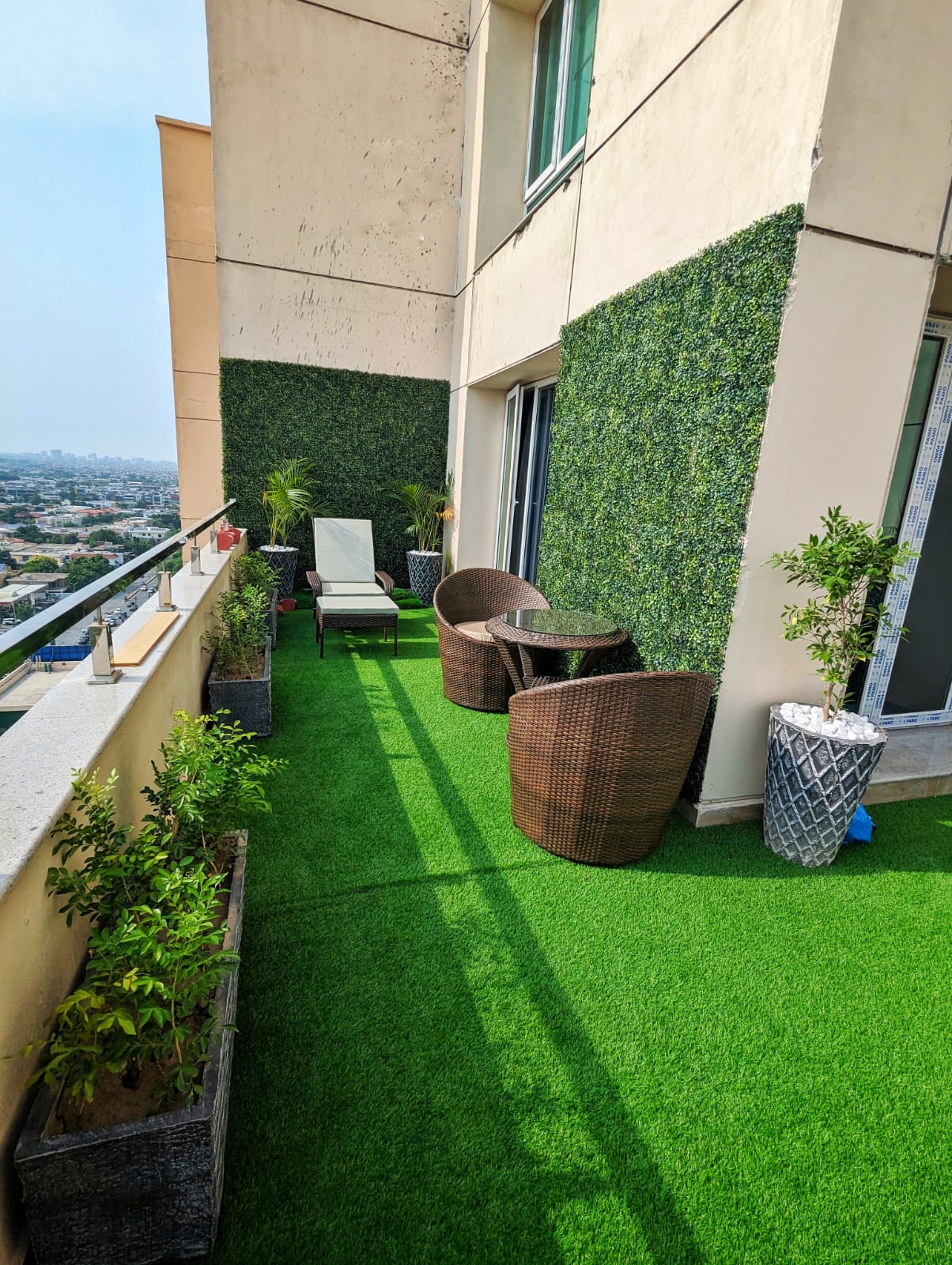 Executive Penthouse gallery sitting